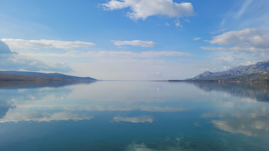 Blick auf den Velebit Kanal von Rovinj aus. Winter 2025