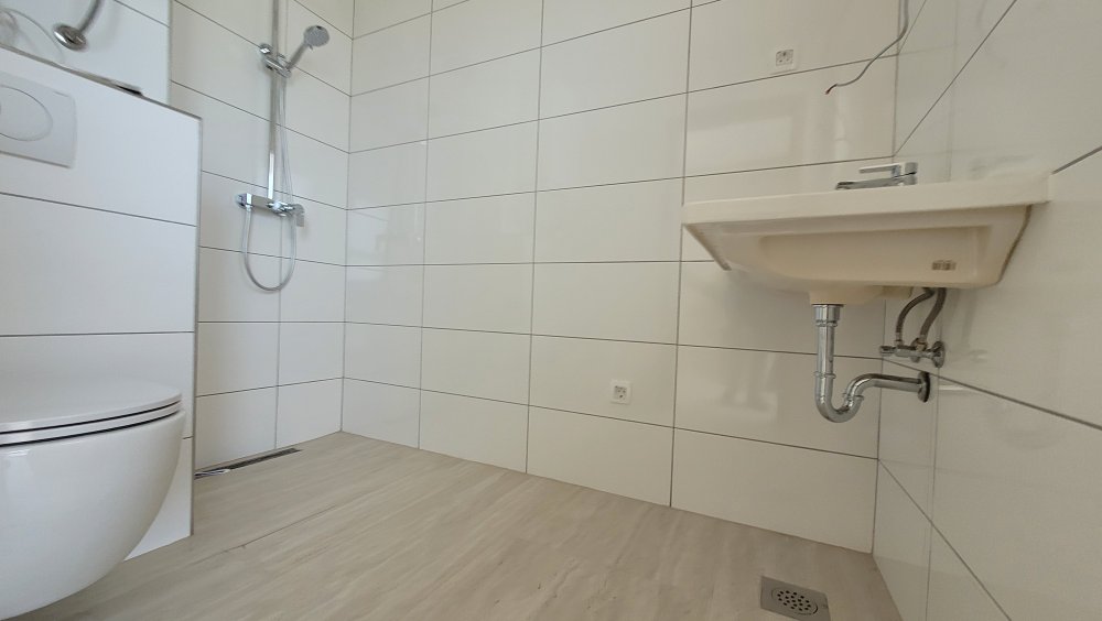 Azedara Apartments. Baustellenfoto: Bad Smilje
